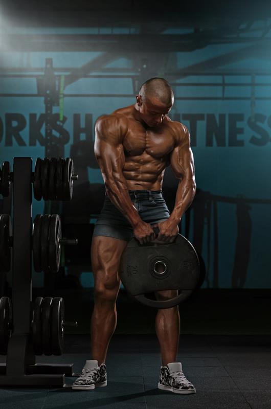 Your Muscles Can’t Grow If Your Mind Taps Out First