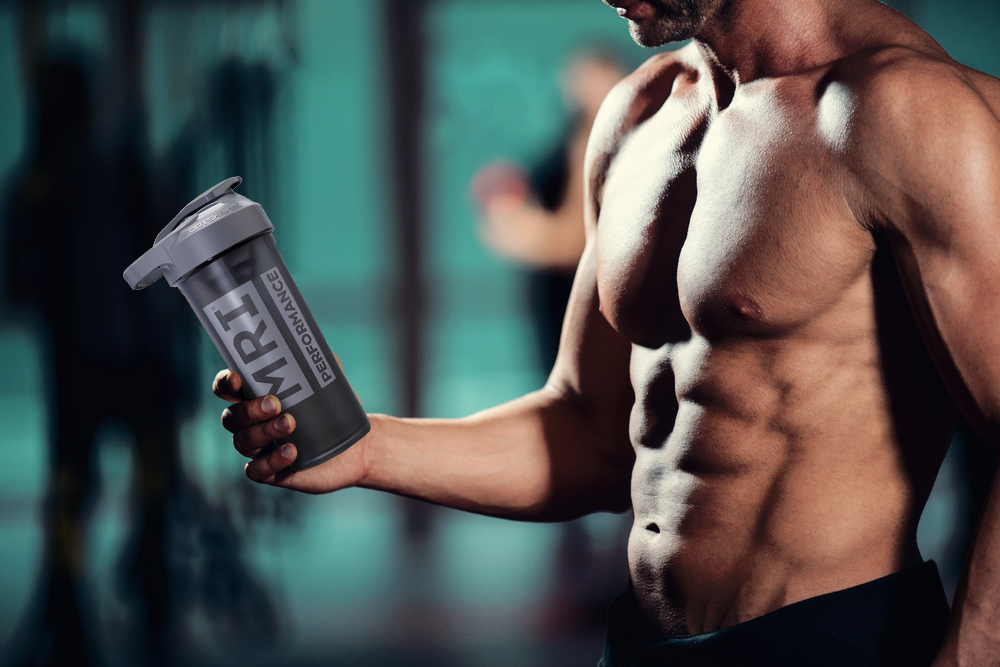 How Much Water Should You Drink with Creatine? A Guide for Creatine Monohydrate Users